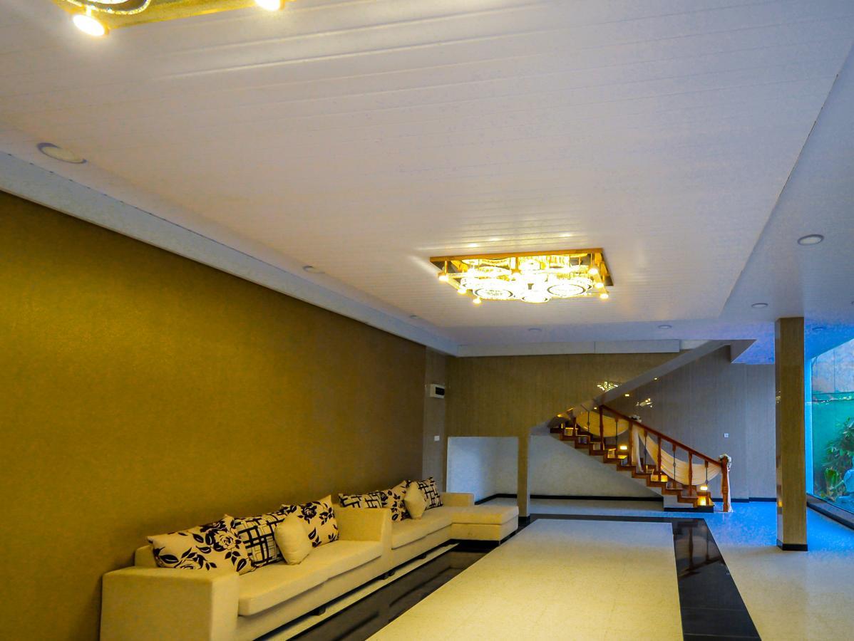 Capitalcity Hotel 巴杜勒 外观 照片