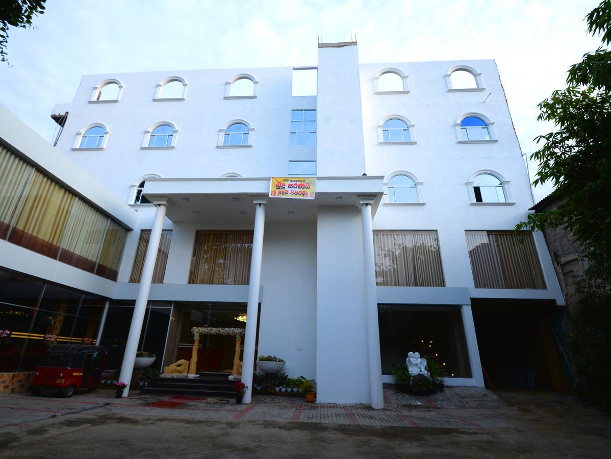 Capitalcity Hotel 巴杜勒 外观 照片